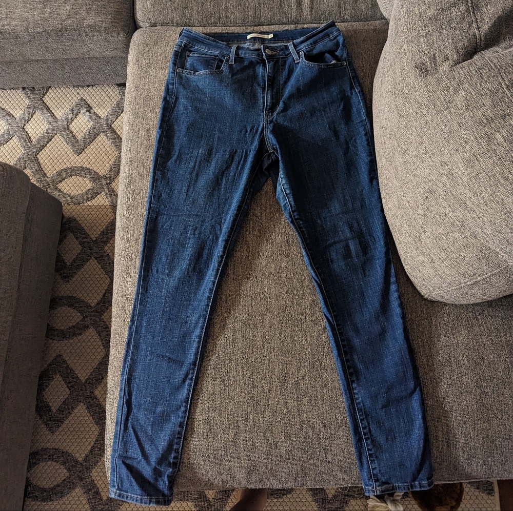 Levi 721 High Rise Skinny Jeans